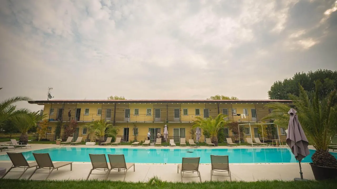מילאנו Agriturismo Dolce Luna 0*,  איטליה